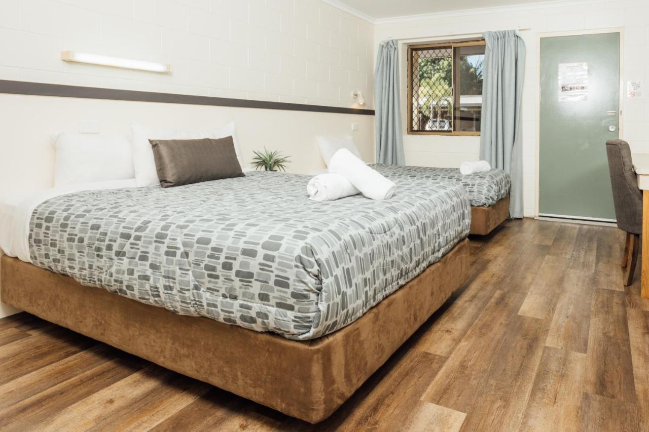 טאונסביל Billabong Lodge Motel מראה חיצוני תמונה