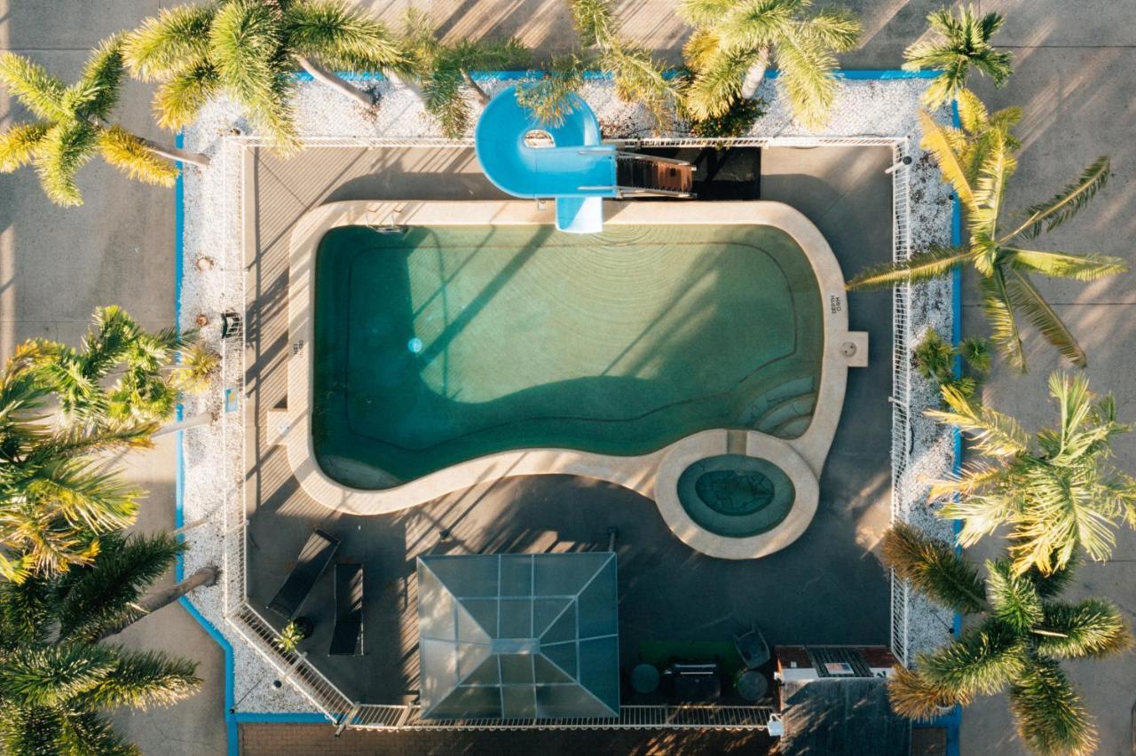 טאונסביל Billabong Lodge Motel מראה חיצוני תמונה