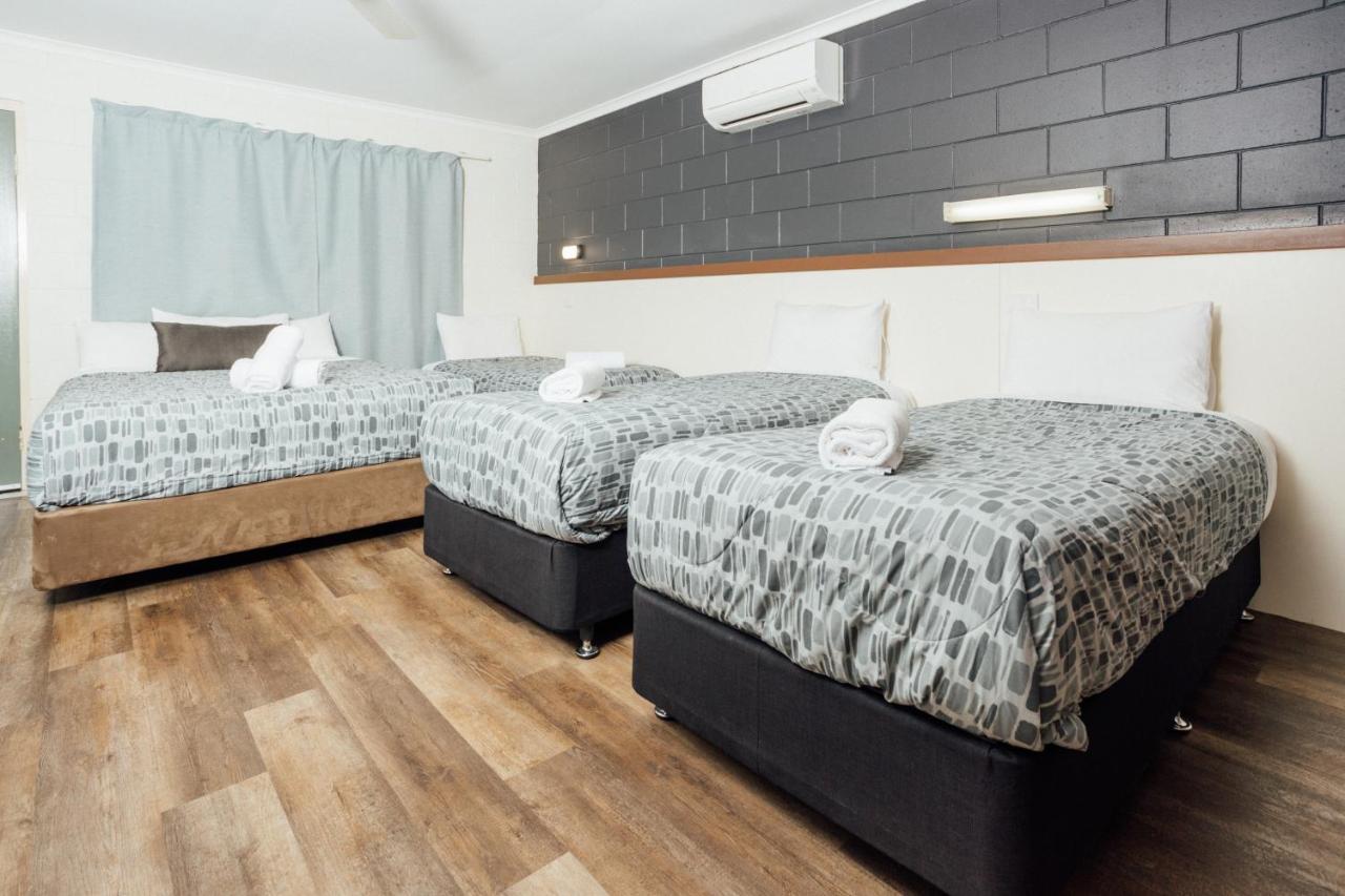 טאונסביל Billabong Lodge Motel מראה חיצוני תמונה